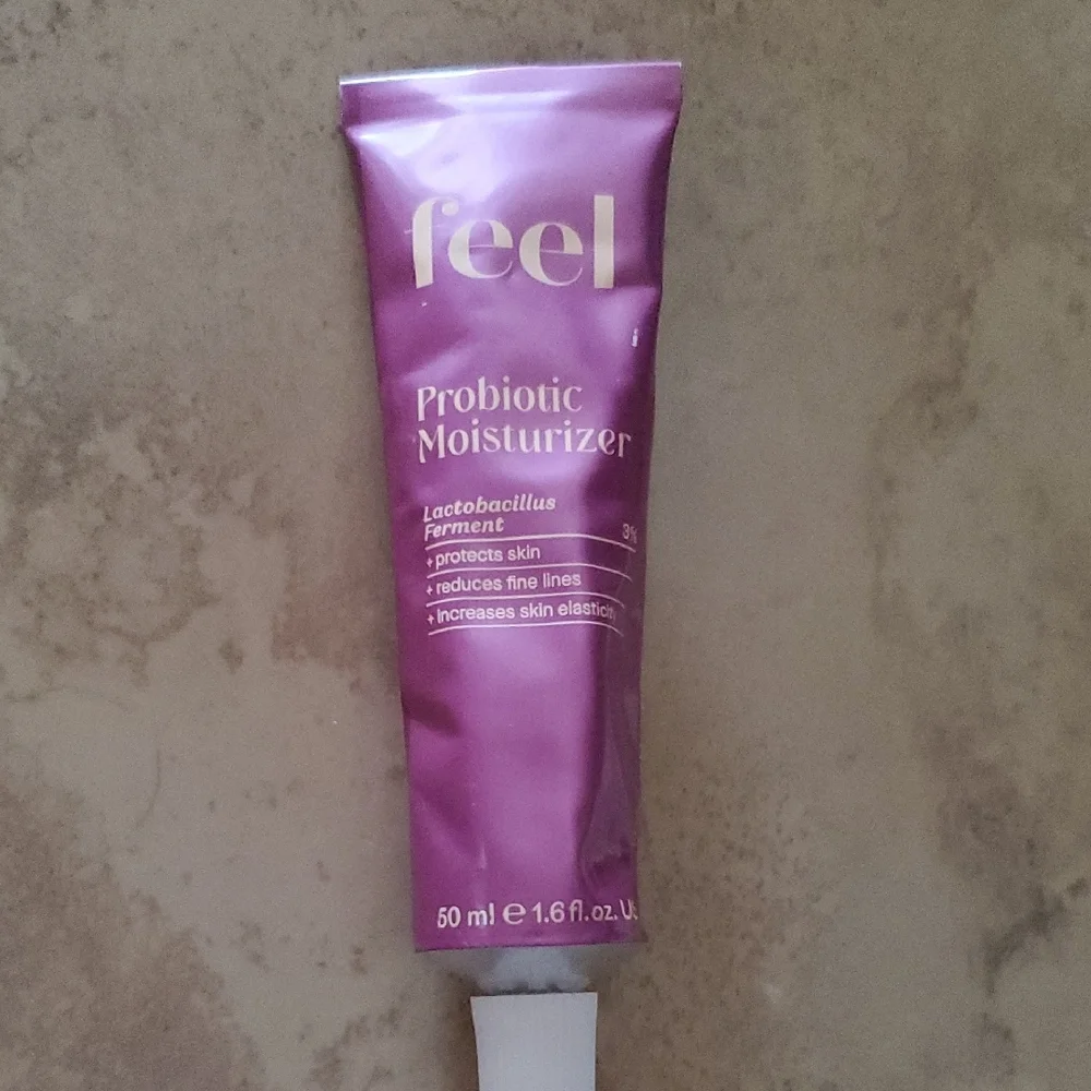 Probiotic Moisturizer - Picture 1 of 2